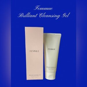 Femmue Brilliant Cleansing Gel